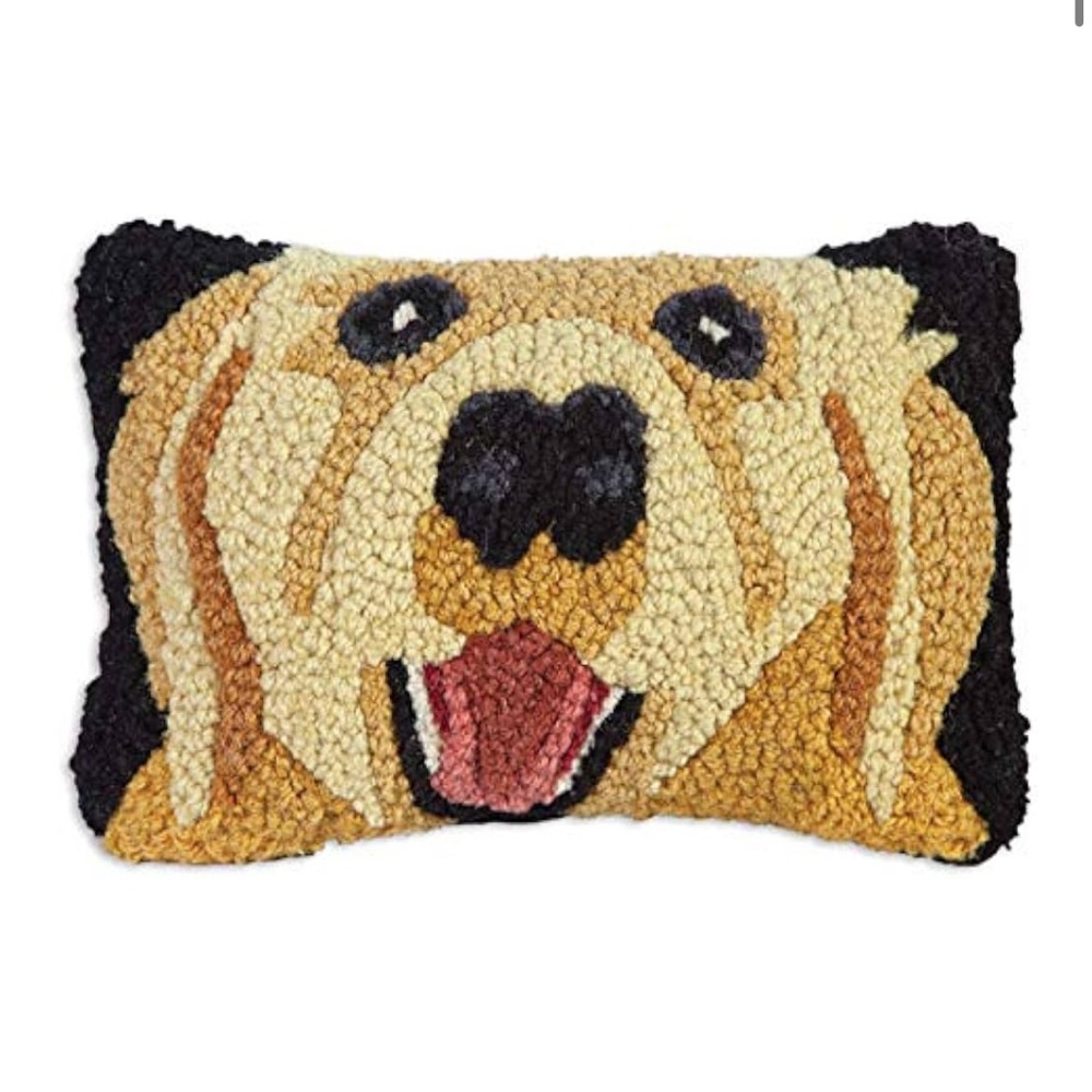 Chandler 4 Corners Embroidered Needlepoint Golden Retriever Dog accent pillow!